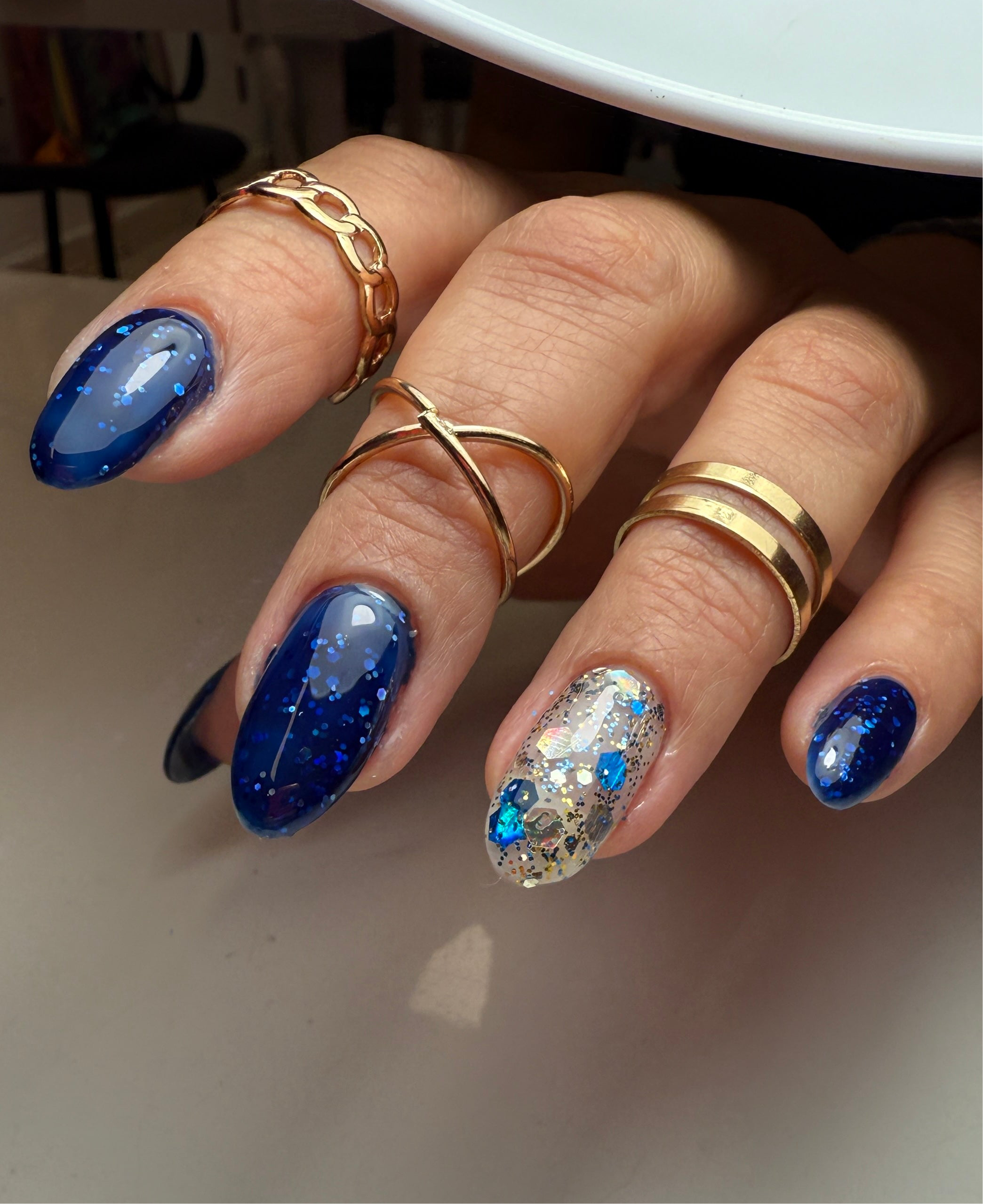 Esmalte en gel azul marino glitter midnight 