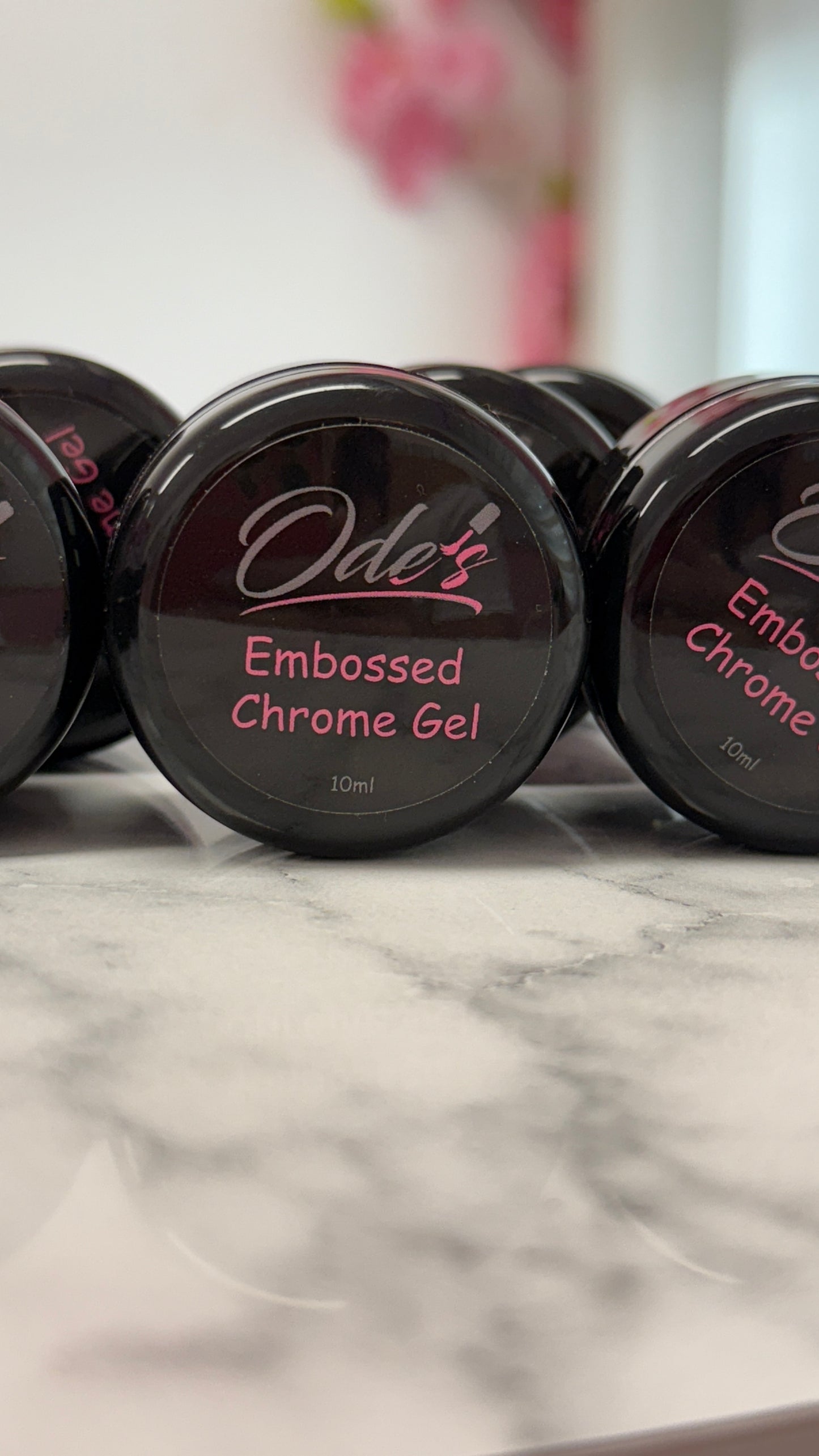 EMBOSSED GEL EFFECT