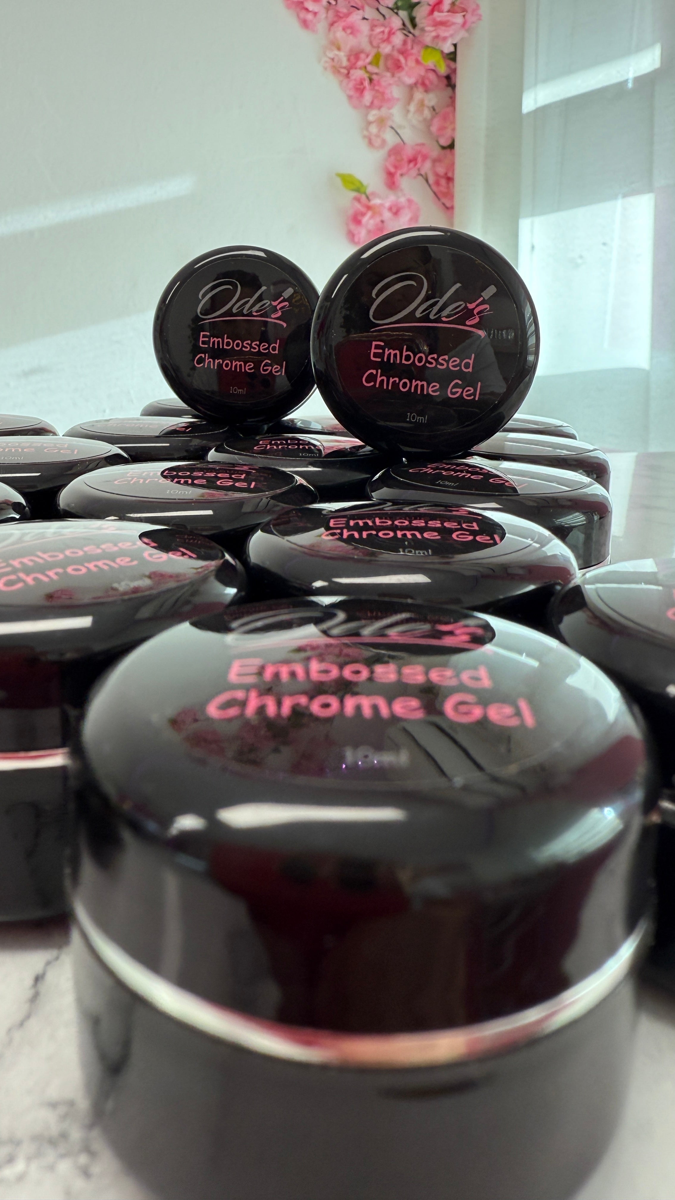 EMBOSSED GEL EFFECT