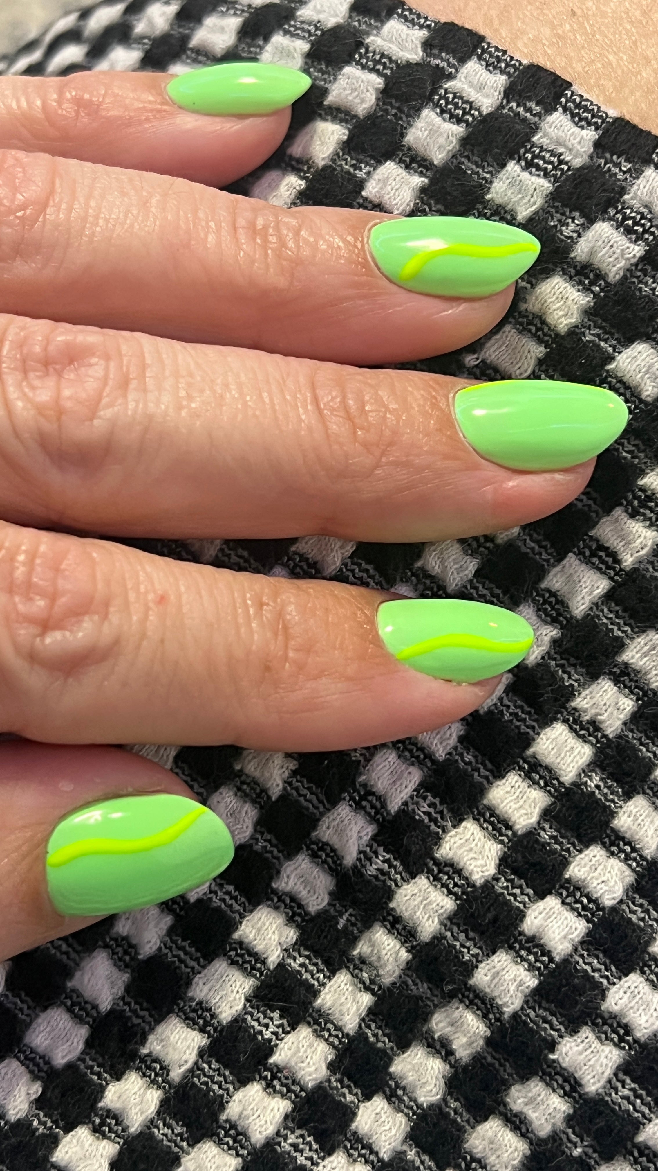 NUEVO GEL COLOR MINT BABY GREEN